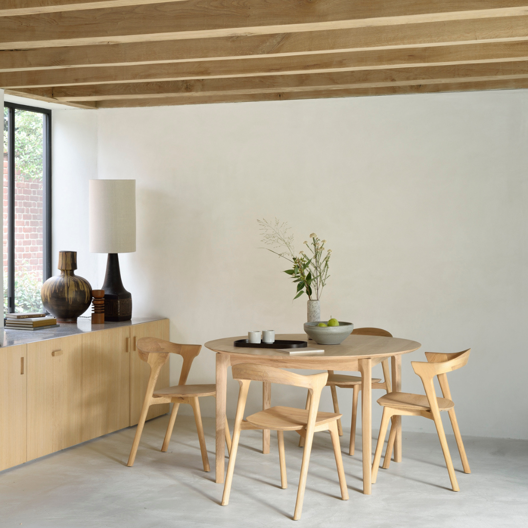 Box Extendable Round Dining Table