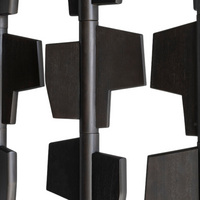 Claustra "Echo" Totem
