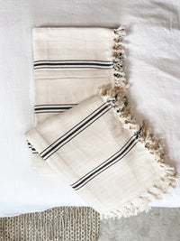 Amina Blanket