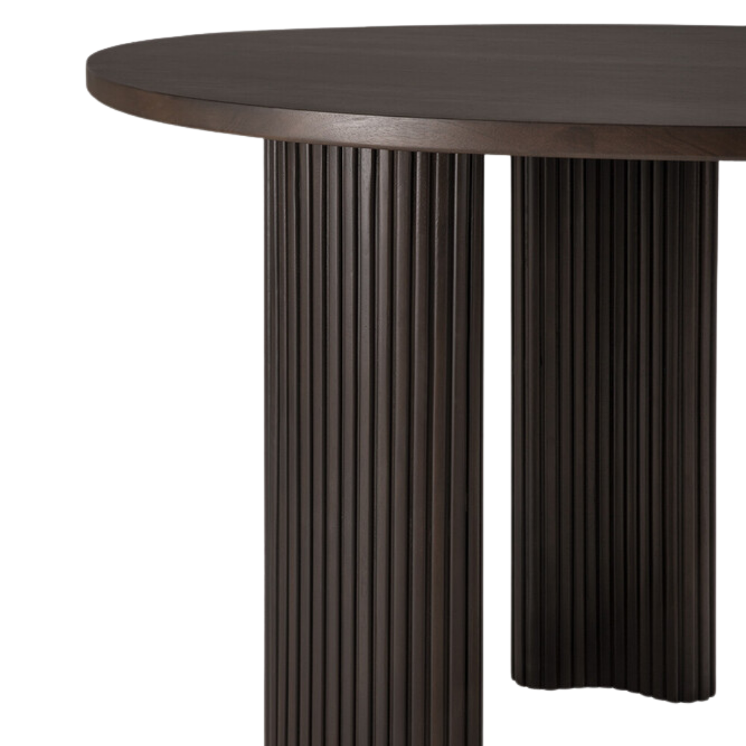 Boomerang Desk