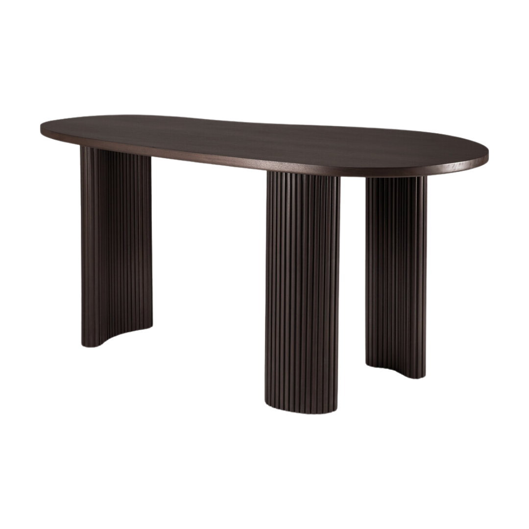 Boomerang Desk
