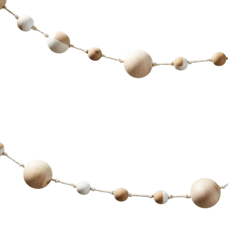 Frosted Bauble Garland