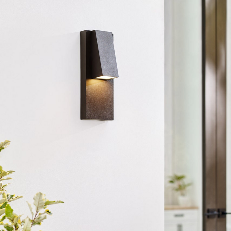 Peak Outdoor Wall Sconce