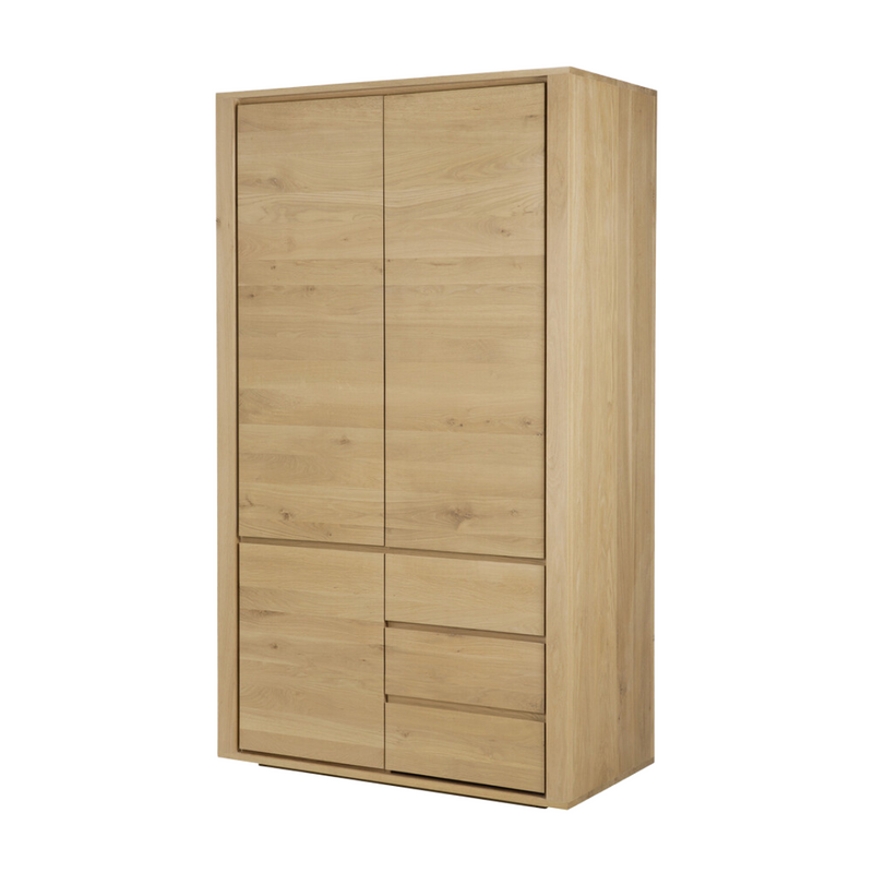Shadow Dresser