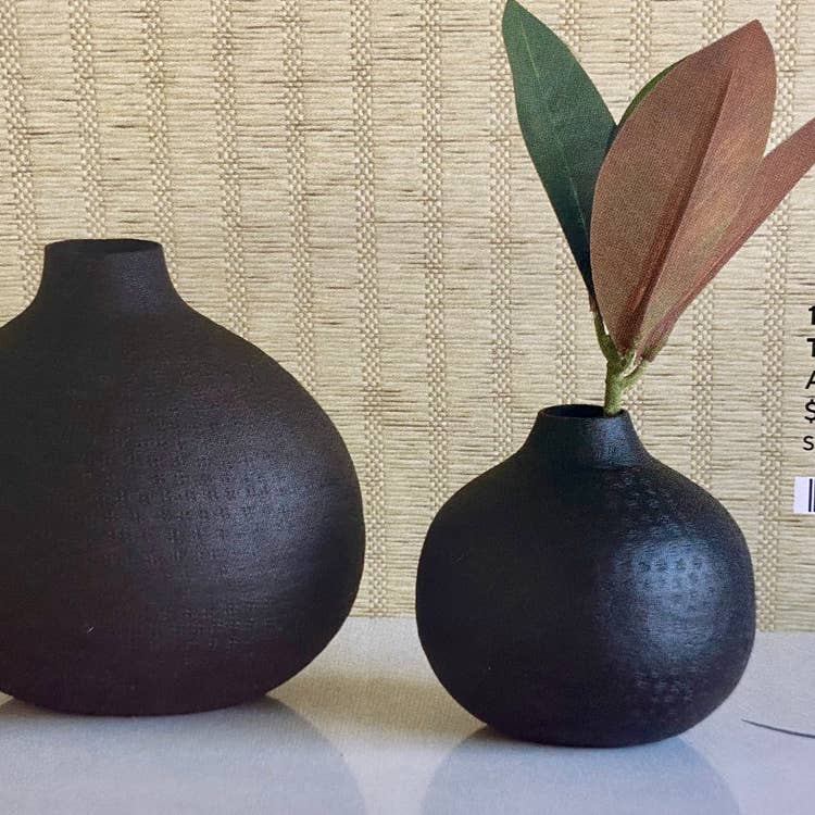 Textured Vase, Small Round