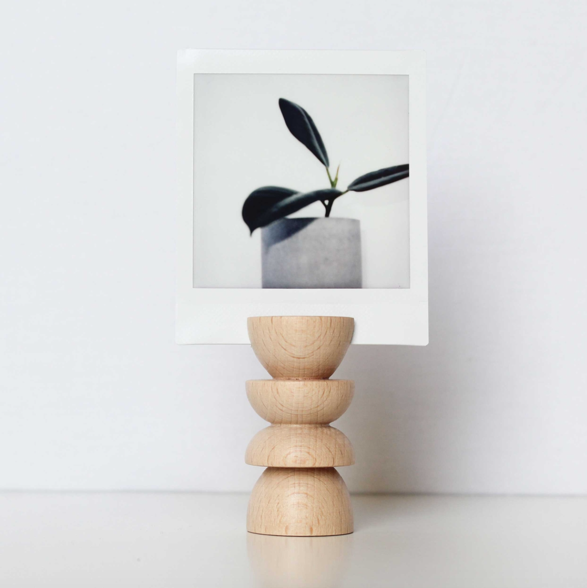 Totem Stand